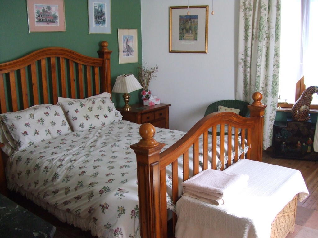 Les Trois Puits Bed and Breakfast Brion-pres-Thouet Δωμάτιο φωτογραφία